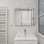 Charming Apartment Design Near Sorbonne